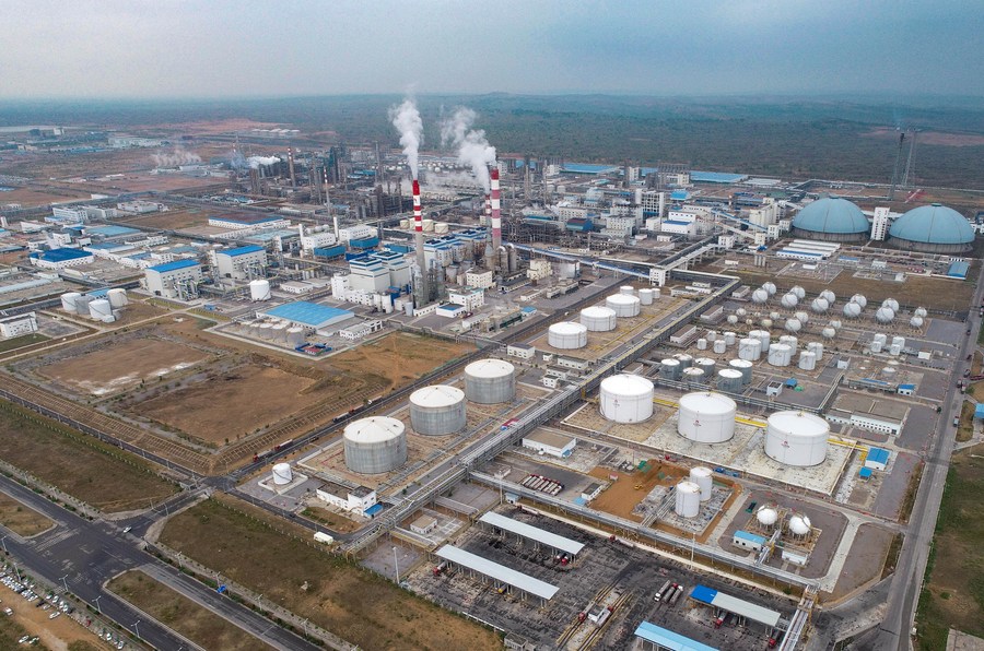 nhà máy sản xuất nhựa tại trung quốc